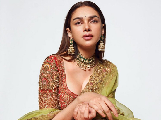 Aditi Rao Hydari Regal Look In Wedding Collection Aditi Rao Hydari Regal Look In Wedding Collection